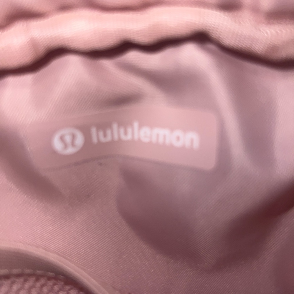 LULULEMON - Picture 5 of 5